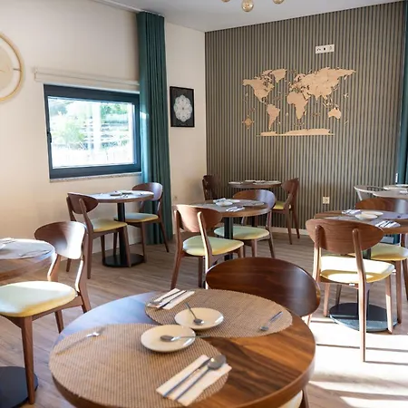 Casa Dona Edite Douro Hotel *